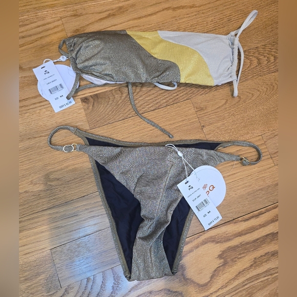 PQ Swim Luna Wave Bikini Set Sz M - Picture 1 of 2